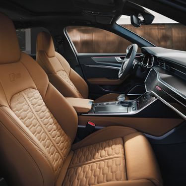 Audi RS 6 Avant interior