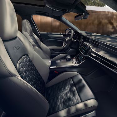 Interior view of the Audi RS6 Avant